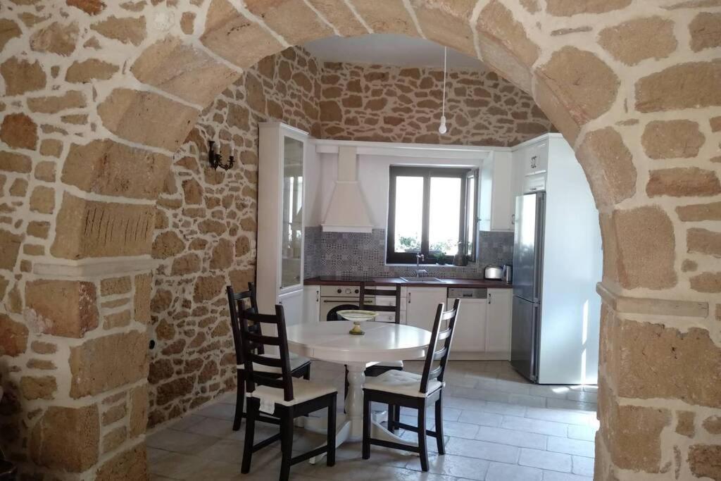 Traditional Stone House Sitia  Luaran gambar